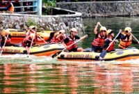 BPBD Bekasi menggelar lomba adu ketangkasan dayung perahu di Situ Rawa Binong, Cikarang Pusat.(Foto: Istimewa)