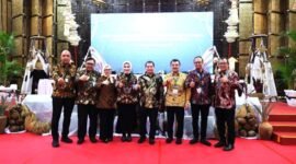 Wakil Wali Kota Bekasi Abdul Harris Bobihoe saat ,mengikuti RUPS BJB di Bandung, Selasa (28/4/2026).(Foto: Humas Pemkot Bekasi)