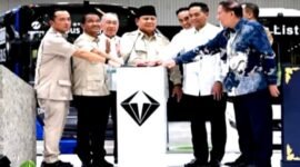 Presiden RI Prabowo Subianto membuka pabrik kendaraan listrik 
milik PT VKTR Sakti Industries (VKTS) di Magelang Jawa Tengah.(Foto: Istimewa)