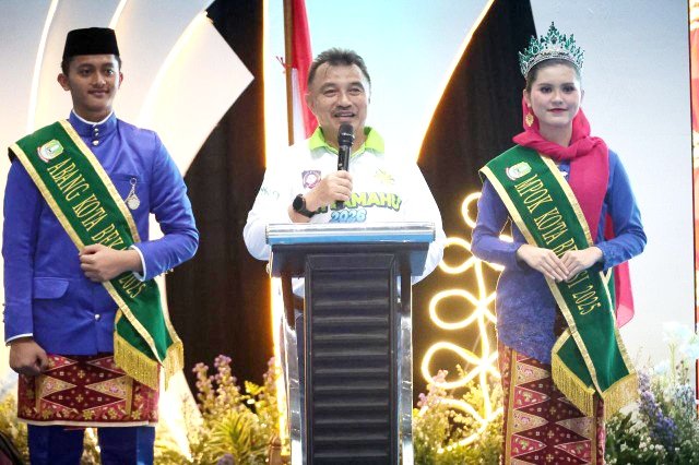 Wakil Walikota Bekasi Harris Bobihoe pada acara HBH Lamahu budaya Gorontalo.(Foto: Humas Pemkot Bekasi)