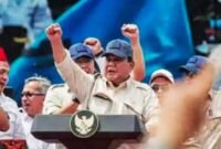Presiden RI Prabowo Subianto do tengah-tengah para buruh pada peringatan May Day di Monas, Jakarta, Jumat (1/5/2026).(Foto: Istimewa)