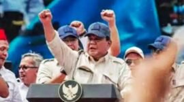 Presiden RI Prabowo Subianto do tengah-tengah para buruh pada peringatan May Day di Monas, Jakarta, Jumat (1/5/2026).(Foto: Istimewa)
