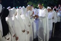 Wali Kota Bekasi Tri Adhianto pada acara Walimatulssafar, Rabu (5/5/2026), menjelang keberangkatan haji.(Foto: Humas Pemkot Bekasi)