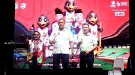 Wali Kota Bekasi Tri Adhianto saat membuka kegiatan Formaskot Bekasi 2026 di Plaza Patriot Candrabhaga, Sabtu (22/8/2026) malam.(Foto: Hms Pemkot Bekasi)